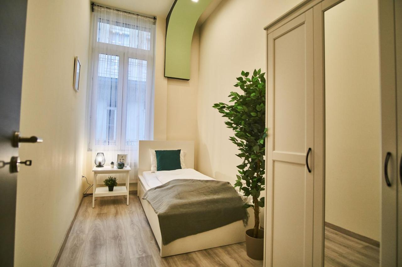 F4 Design Apartment- 布达佩斯 外观 照片